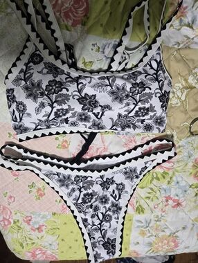 Black & White Floral Bikini Set